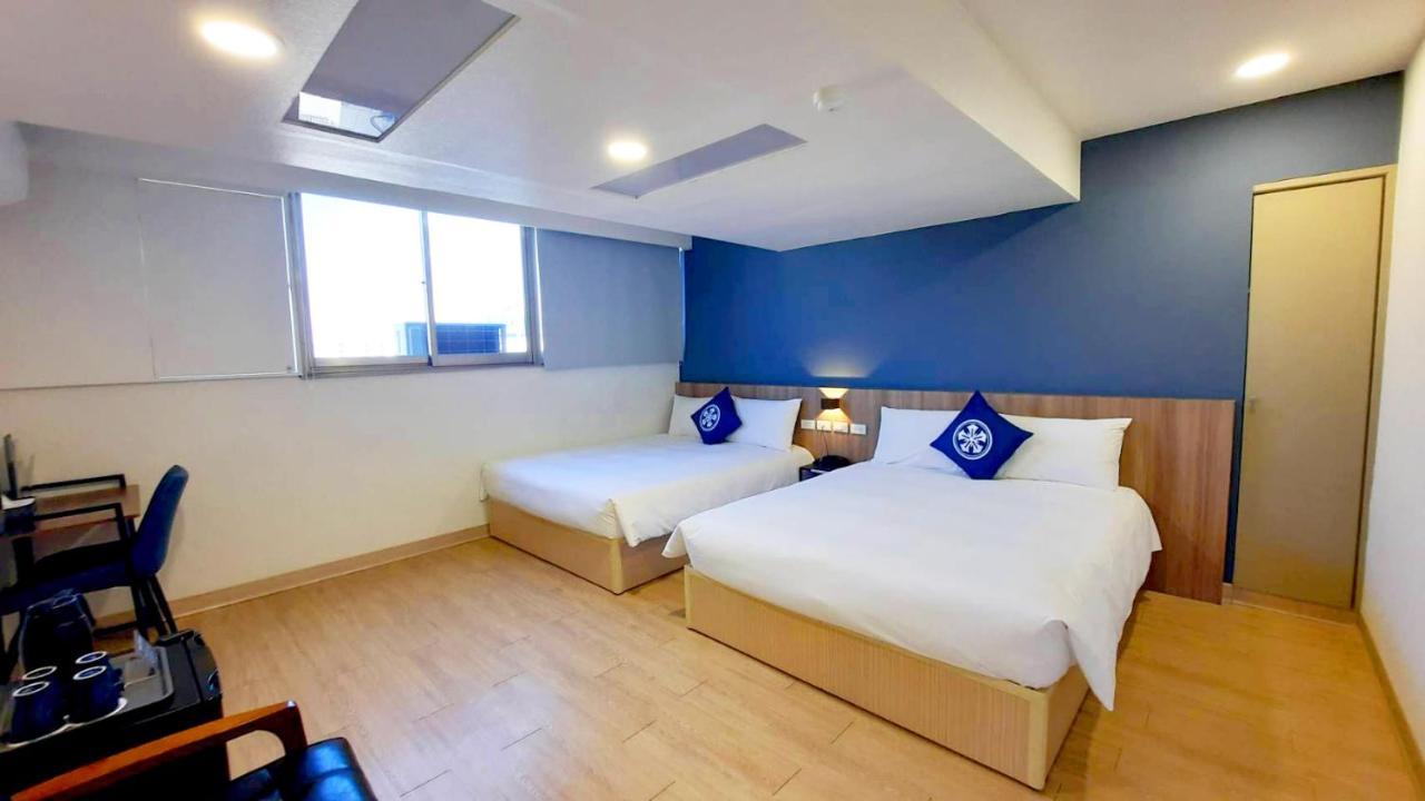Holo Hotel Tainan Exterior photo